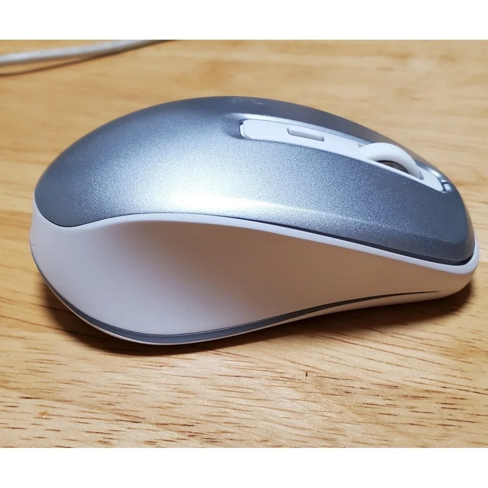 Peious Wireless Mouse With Dongle White New Without Box